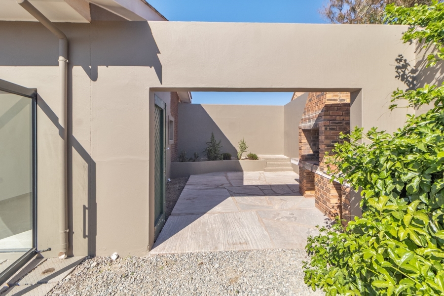4 Bedroom Property for Sale in Vredenburg Western Cape